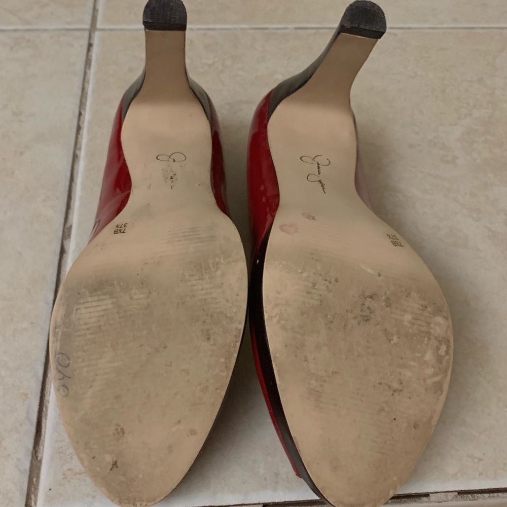 JS peep toe red patent pumps size  7.5 - Picture 3 of 5